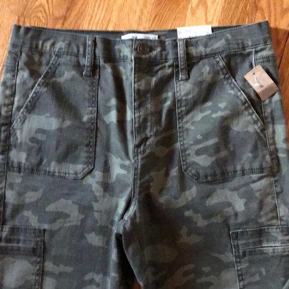 1 LEFT‼️ NWT 🌲 MUDD CAMOUFLAGE JEAN JEGGINGS Sz 0 - Picture 2 of 8